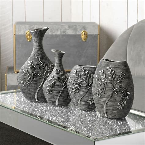 Elevate Your Space: The Essential Guide to Home Decor Accessories