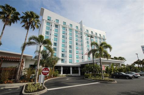 Unforgettable Adventures: Things to Do Near Hotel Alba Tampa