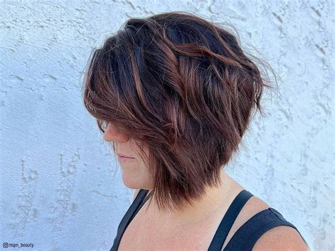 Unleash Your Inner Chic: The Allure of Short Layered Hair