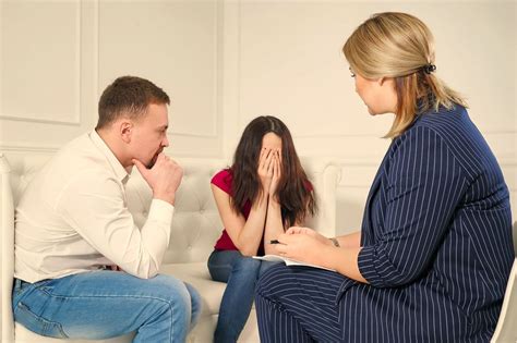 Finding the Right Support: Top Marriage Counselors for Your Relationship
