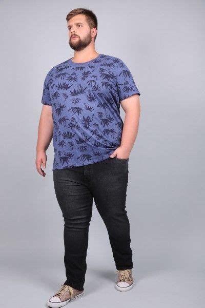 Fat Man in Skinny Jeans: Style, Comfort, and Confidence Beyond Expectations