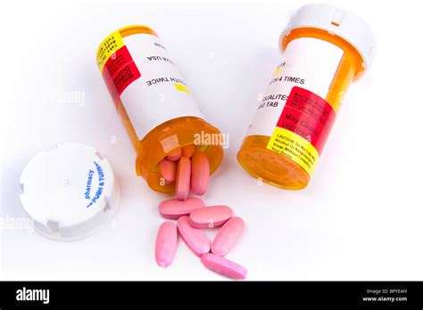 Navigating Medications and Meals: A Guide to Safe Eating