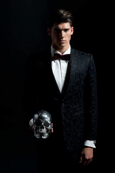Elevate Your Style: Essential Fashion & Grooming Tips for the Modern Man