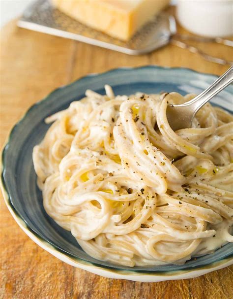 Irresistible Pasta with Cheese Recipes: Comfort Food Classics