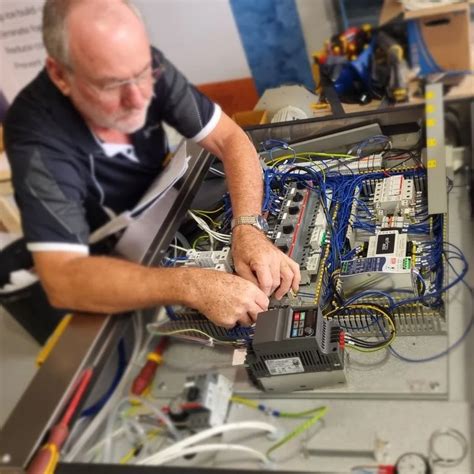Expert Dehumidifier Service & Repair: Restore Comfort & Air Quality