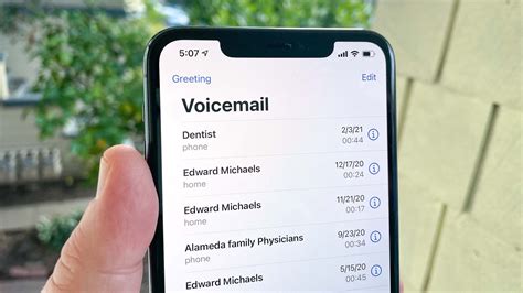 Clear iPhone Voicemail: Your Guide to a Clutter-Free Inbox