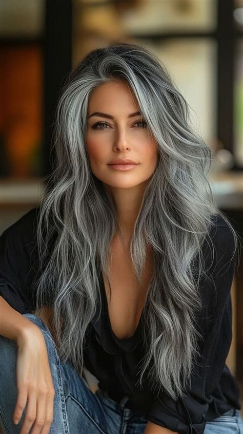 Embracing Gray: The Best Natural Hair Colors for a Seamless Transition