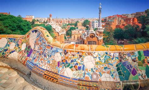 Sagrada Familia and Park Guell Guided Tour: Barcelona's Gaudí Masterpieces