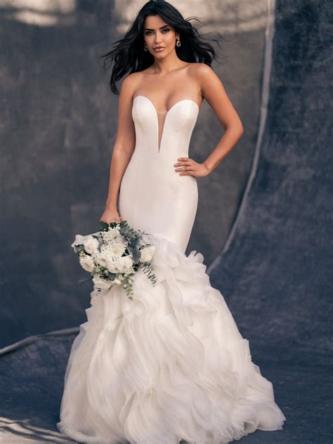 Discover Your Dream: A Guide to Wedding Dress Styles and Silhouettes