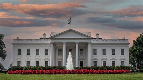 Capturing History: Iconic White House Photos and Their Enduring Stories